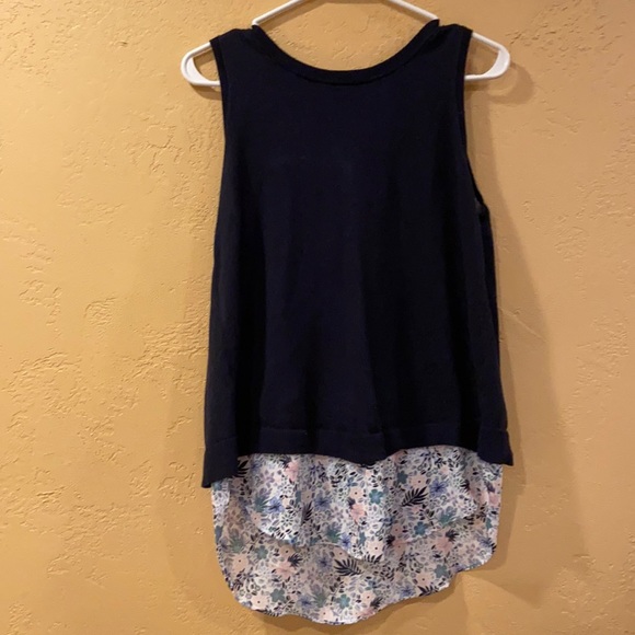 Loft Blouse. - Picture 1 of 3